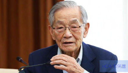 游本昌入住养老院,92岁老人的选择与回应