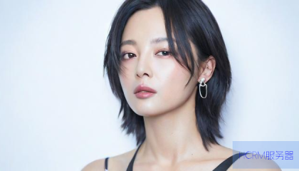 辛芷蕾的惊艳蜕变，从青涩到成熟的美丽之旅