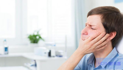 雷雨过后引发鼻炎哮喘患者激增,医院人满为患