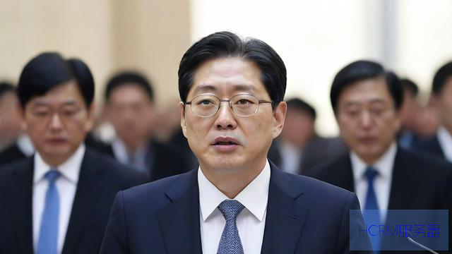 韩国将对中国团队游客实行临时免签
