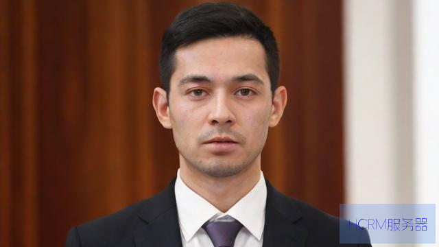 男子刷视频时发12字评论被行拘5日