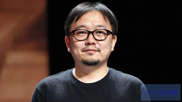 罗永浩揭秘“星巴克打脸”段子