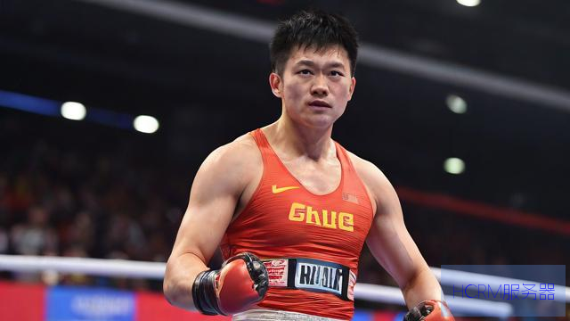 “格斗中医”石铭迎UFC首秀