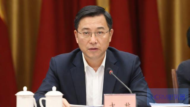 曝他信在狱中可能会当外语老师