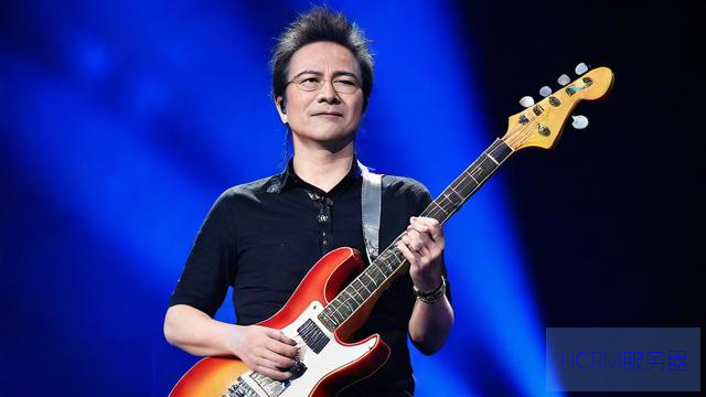 陪伴汪峰25年的贝斯手韦国勇去世
