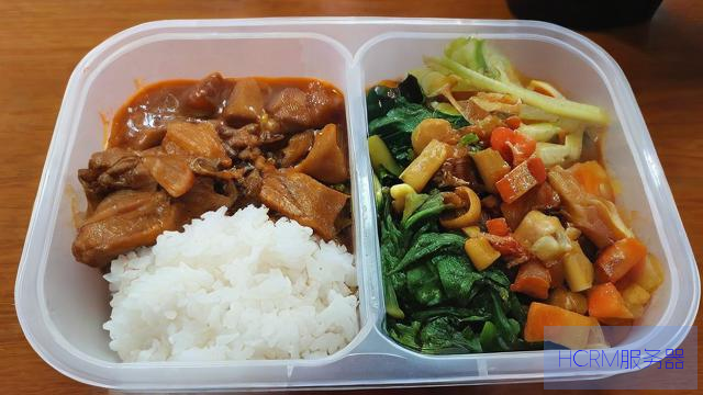 刀郎演唱会场外食堂15元盒饭获赞